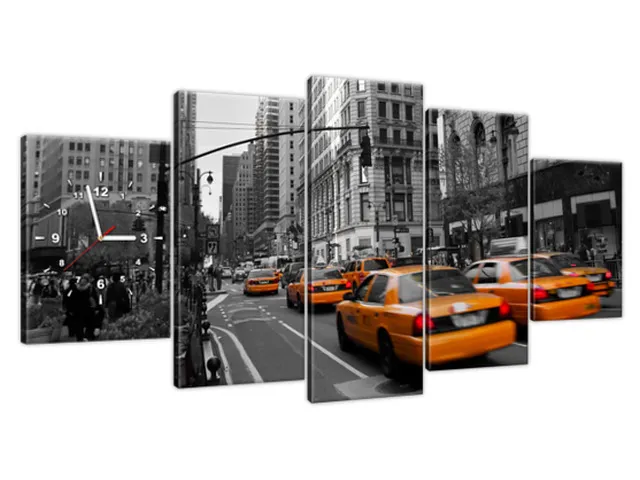 Dizajnové nástenné hodiny Manhattan Taxi